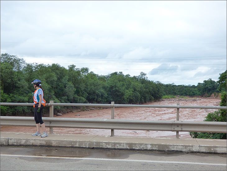 i99_03_mundo_en_bicicleta_yuto_urundel_salta_ruta_34